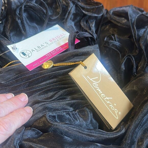 DEMETRIOS Bridal Black Strapless with Gold Sequins Mini Formal Prom Dress 16 NWT - Picture 8 of 12